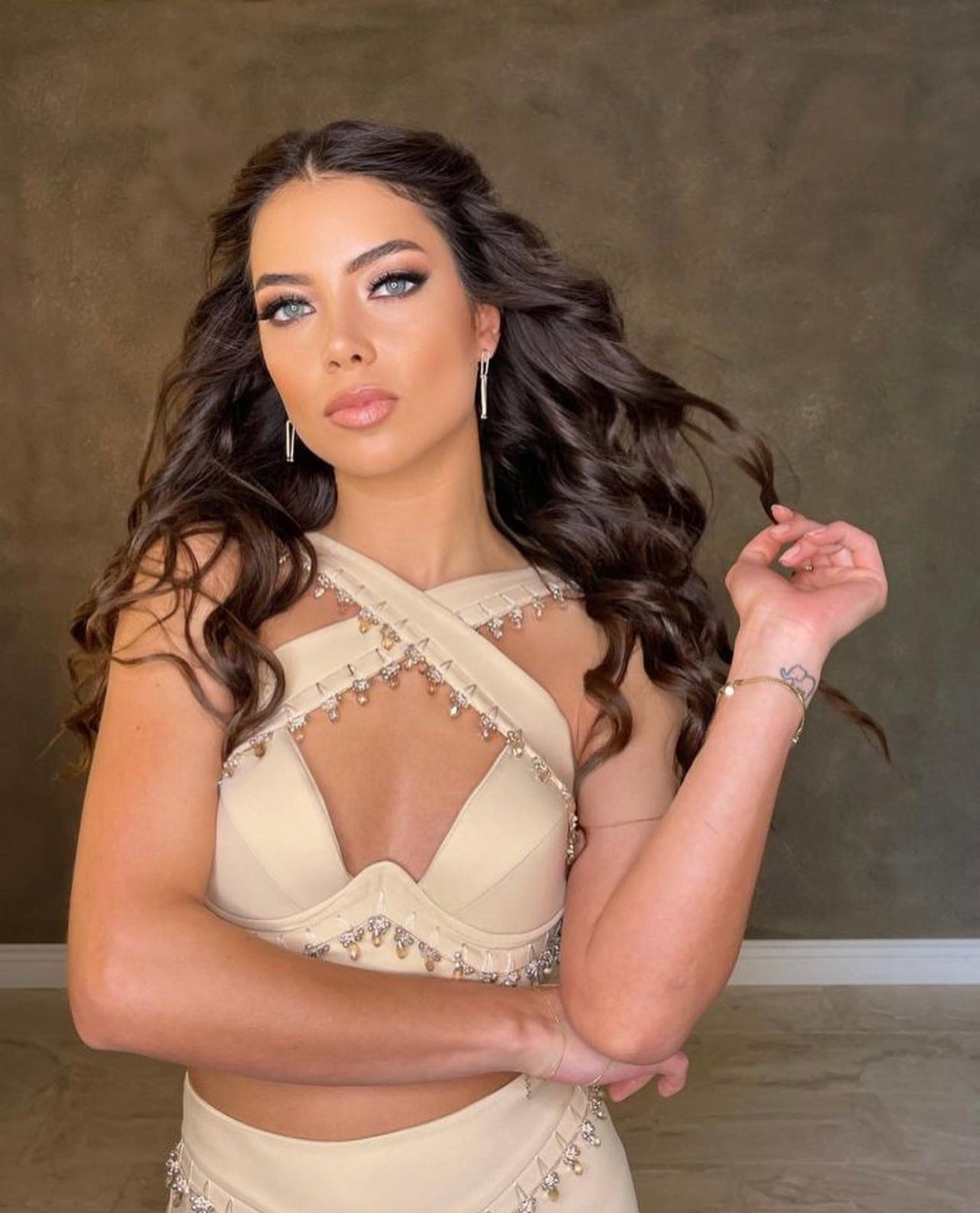 Rüya Demirbulut is shining in Zeynep Tosun Couture