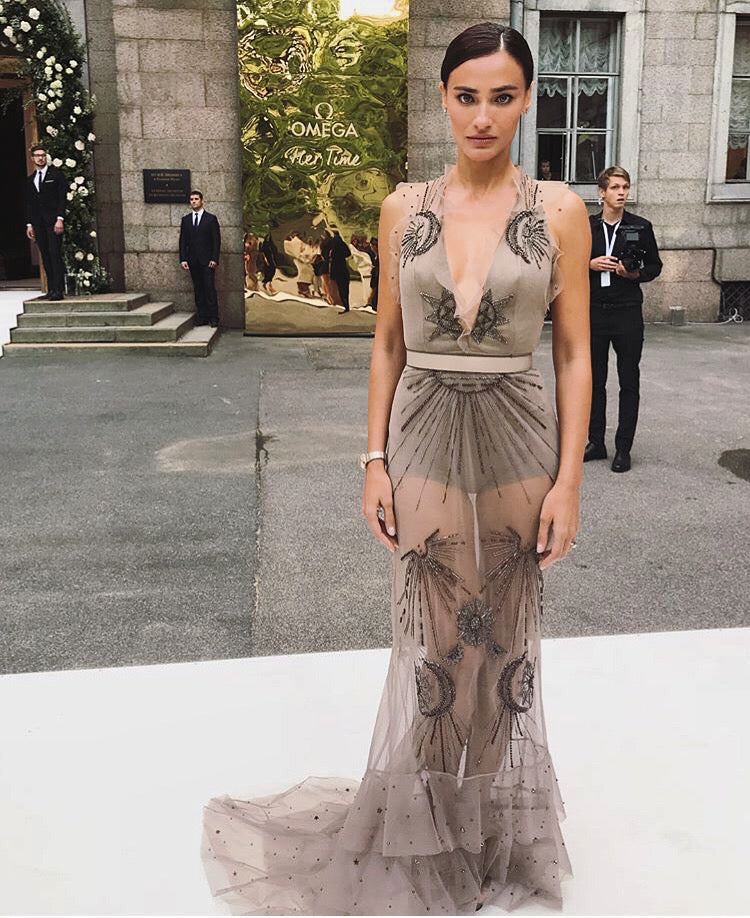 Saadet Işıl Aksoy looking flawless in Zeynep Tosun Couture