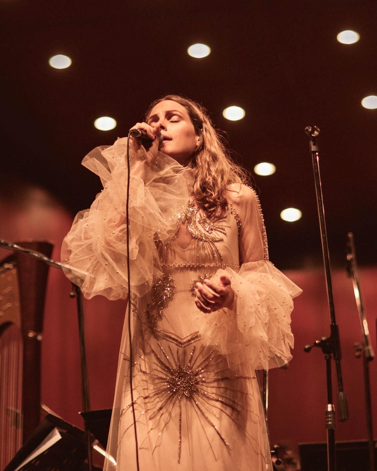Singer Lara Di Lara wearing Zeynep Tosun Couture